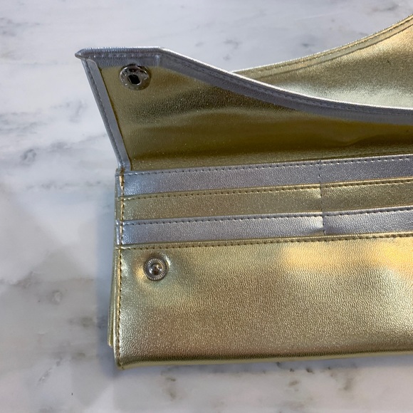 Gold Silver Clutch Wallet - Picture 6 of 8